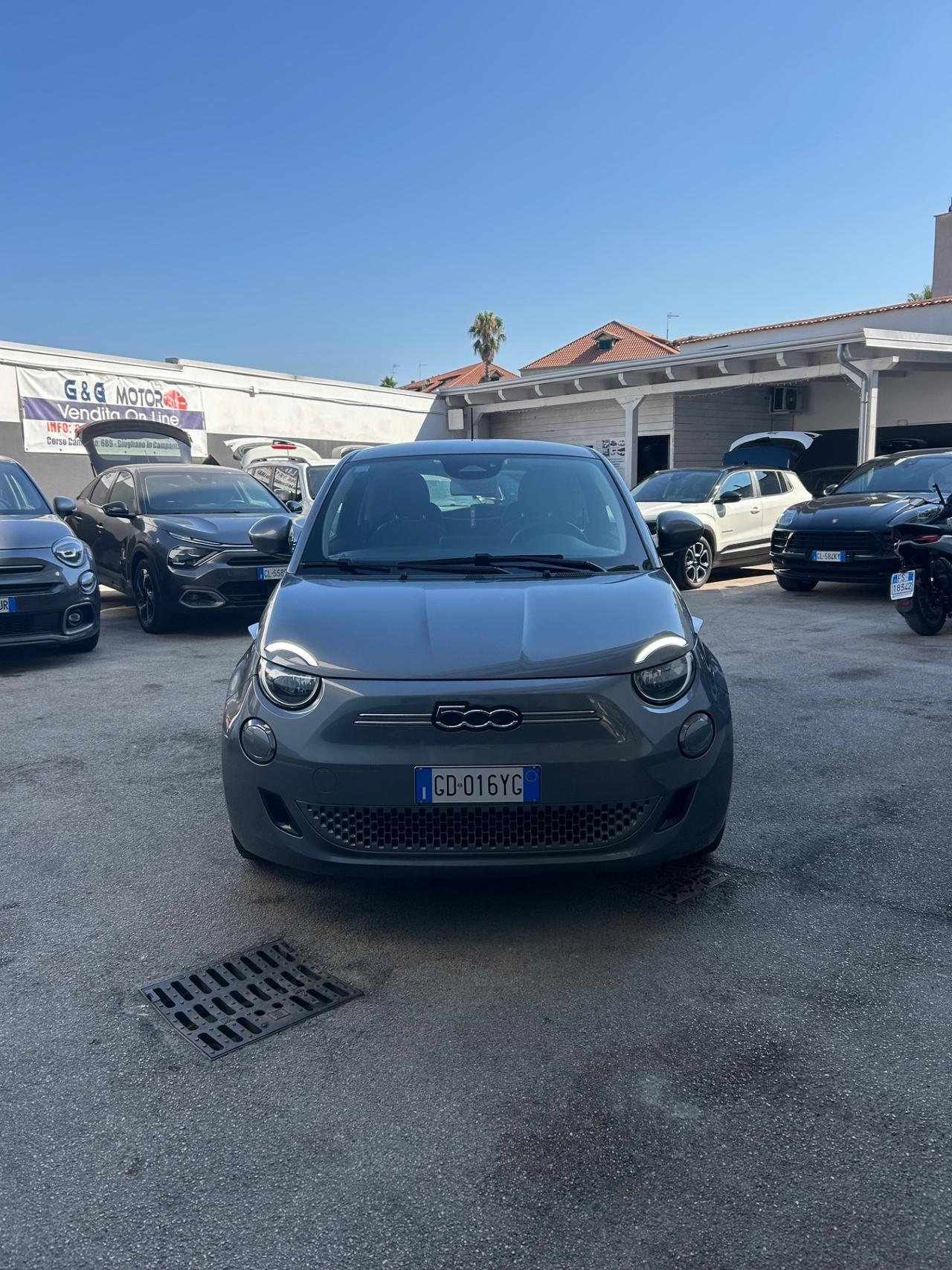 Fiat 500 500e Berlina 42 kWh Icon