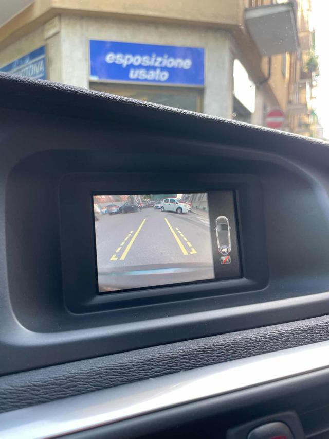 VOLVO V40 D2 1.6 Momentum