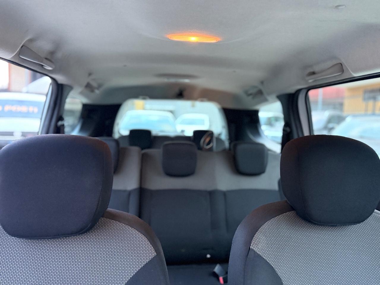 Dacia Lodgy 1.5 Blue dCi 8V 95CV 7 posti Comfort