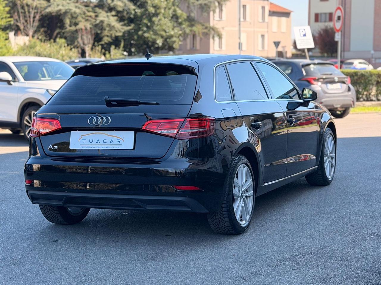 Audi A3 Admired 1.5 30 g-tron #10154