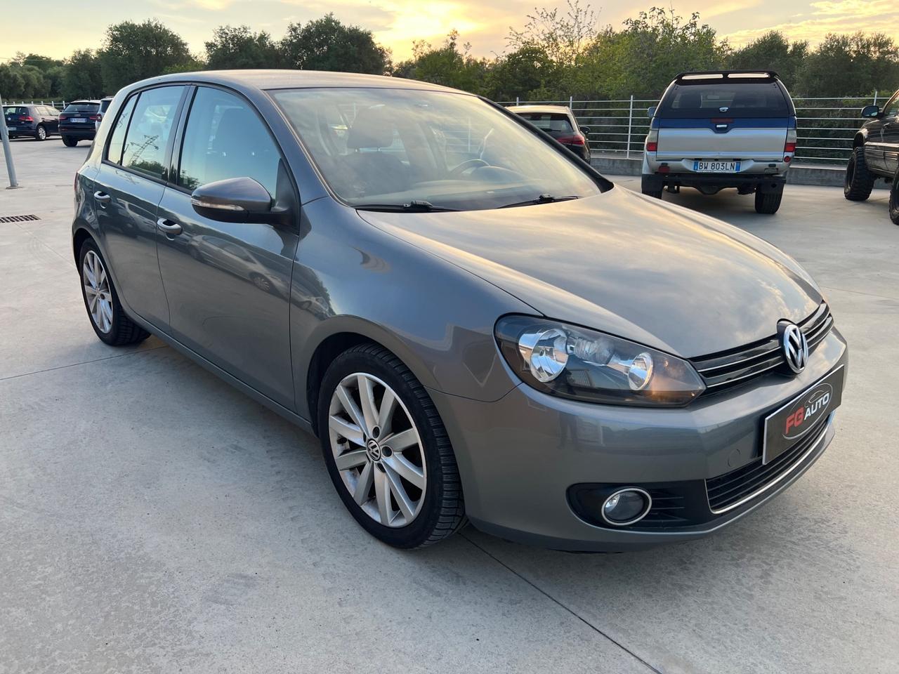 Volkswagen Golf 1.6 TDI DPF 5p. Highline