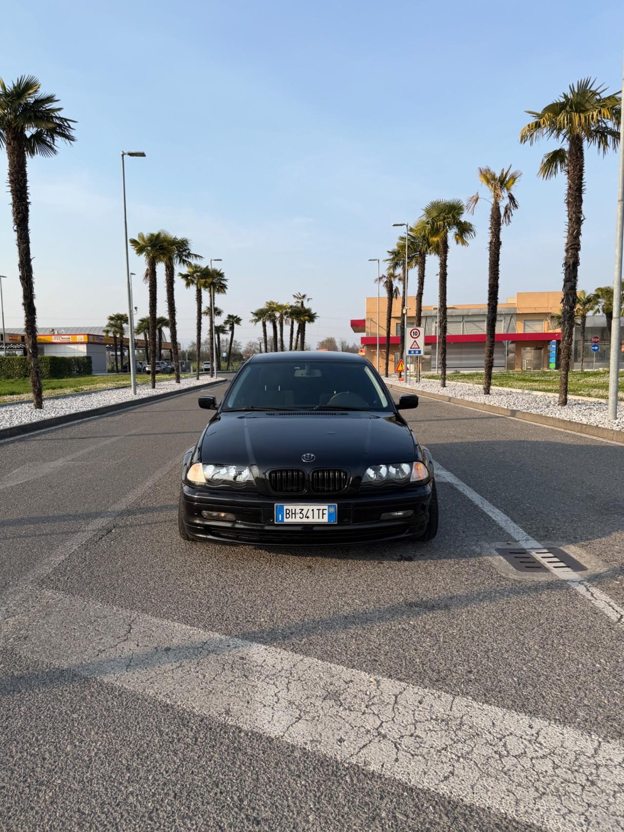 Bmw 323 323i cat 4 porte