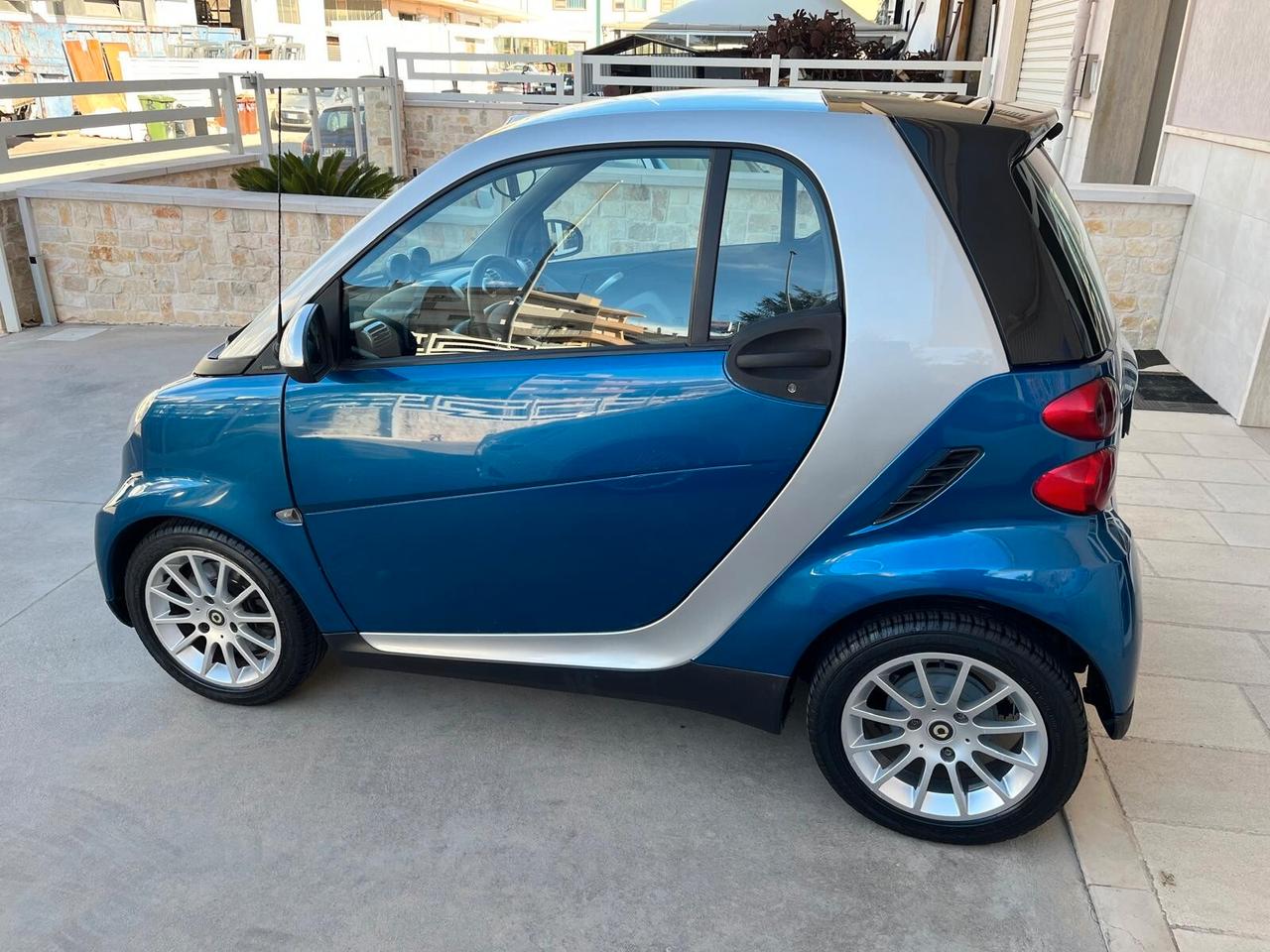 Smart ForTwo 1000 52 kW coupé passion