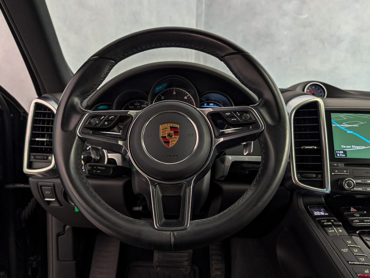 Porsche 3.0 Tiptronic Platinum Edition