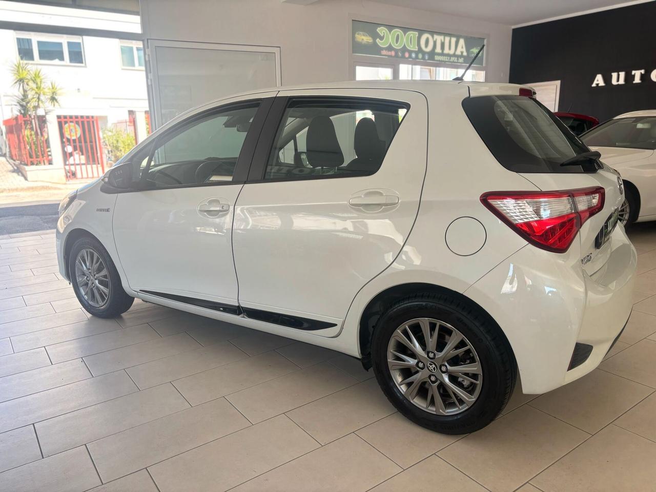 Toyota Yaris 1.5 5 porte Active