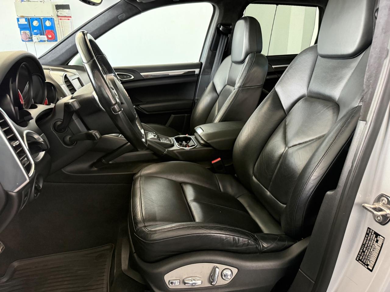 Porsche Cayenne 4.8 GTS SOLO COMMERCIANTI
