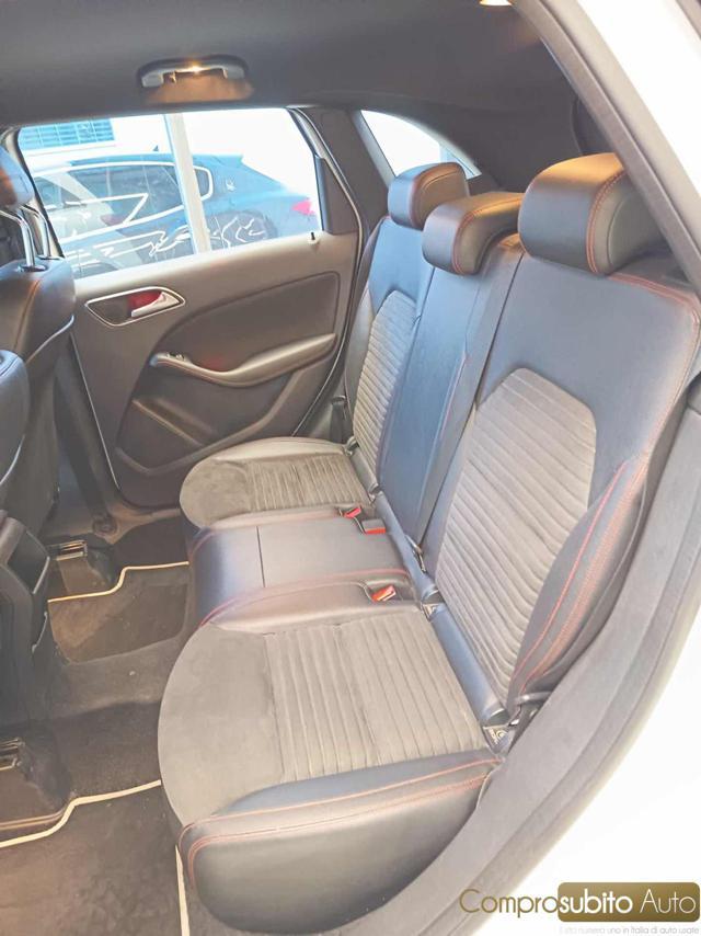 MERCEDES-BENZ B 180 d Premium