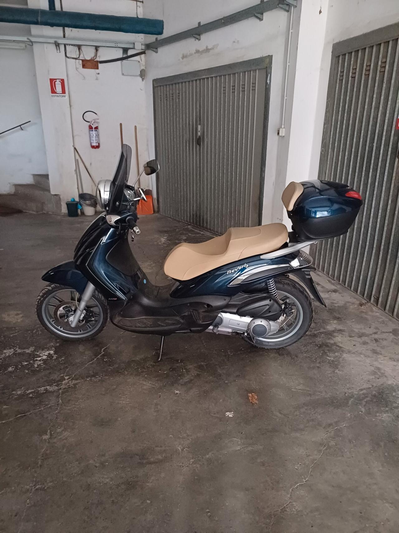 Piaggio Beverly 500