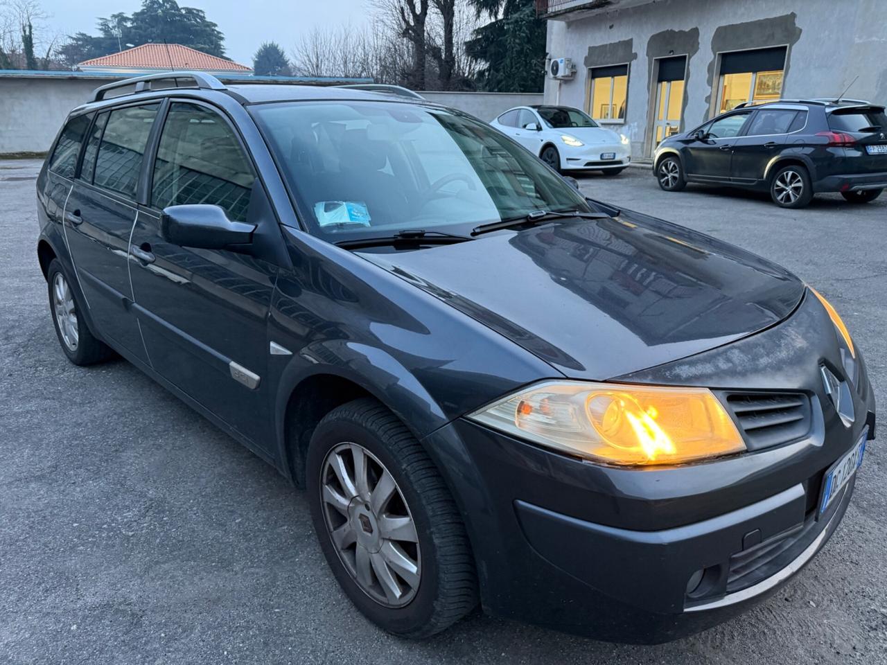 Renault Megane Mégane 1.5 dCi/105CV 5 Neopatentati