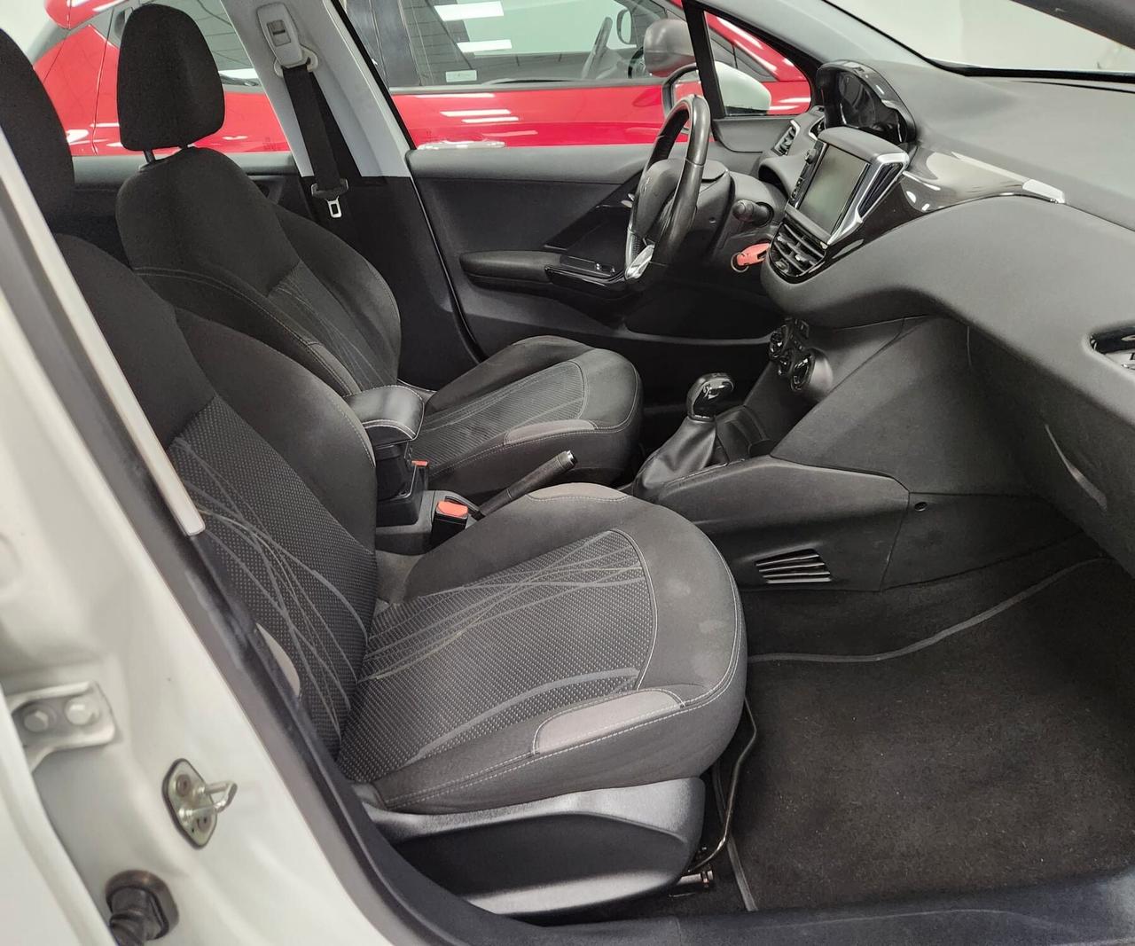 Peugeot 208 1.4 HDi 68 CV 5 porte Active