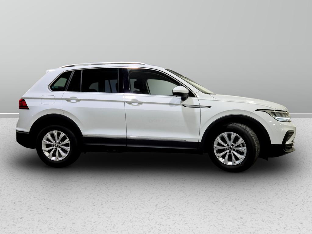 Volkswagen Tiguan 2.0 tdi scr Life 150cv dsg