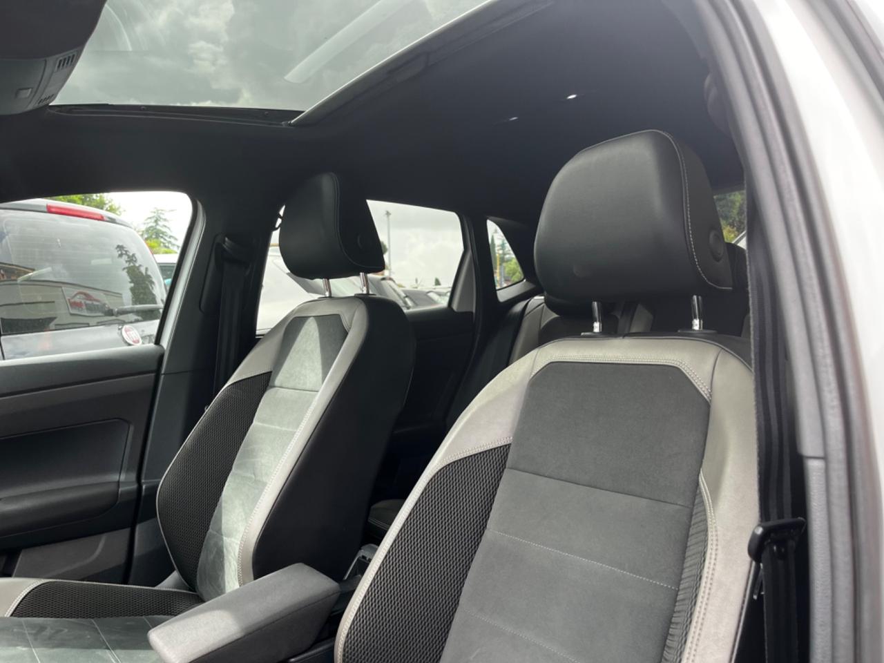 Volkswagen Polo 2.0 TSI DSG GTI BlueMotion Technology