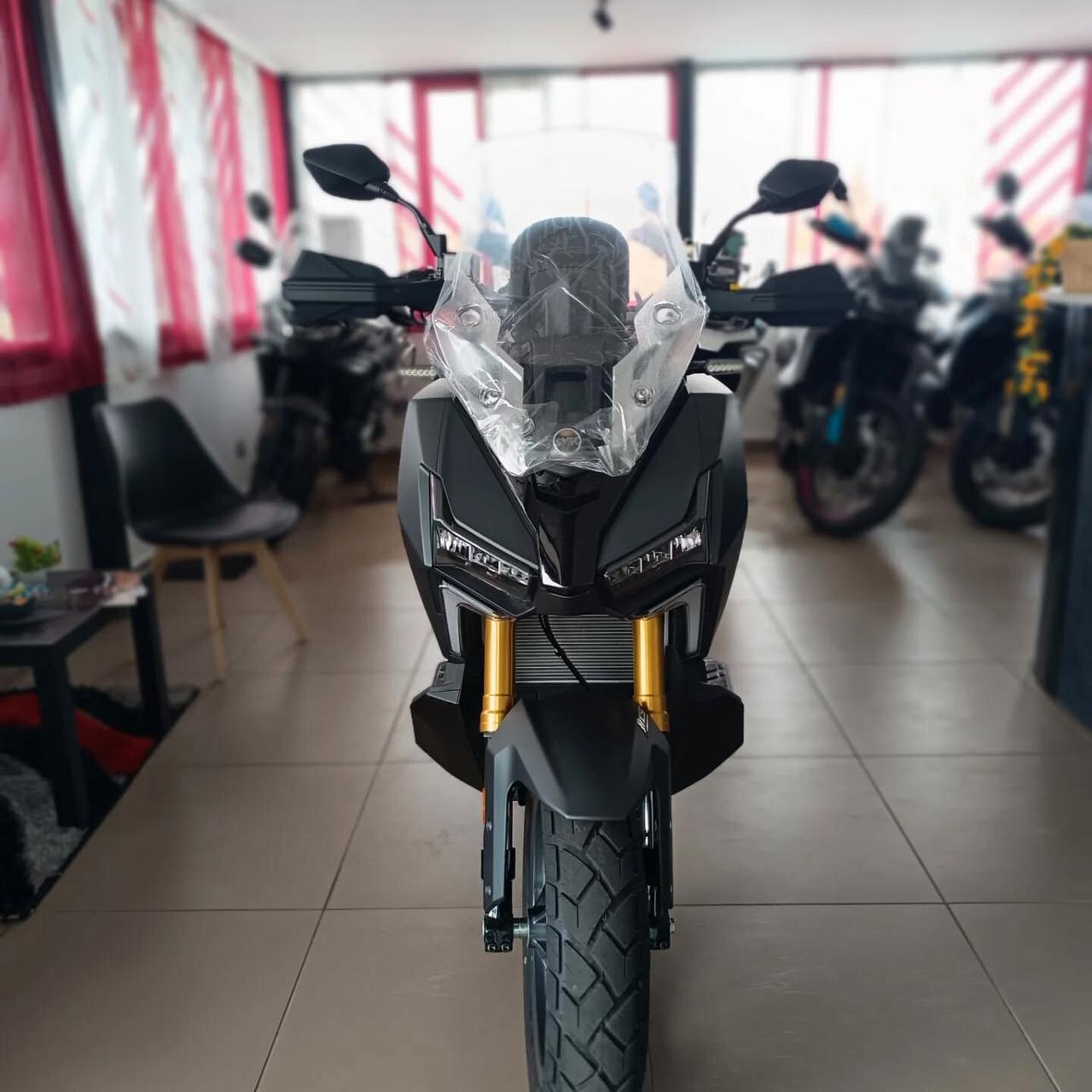 Sym Adx 400 TG NUOVI DA IMMATRICOLARE