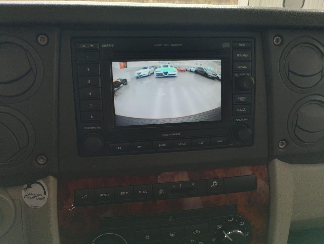 Jeep Commander 3.0 CRD DPF Overland