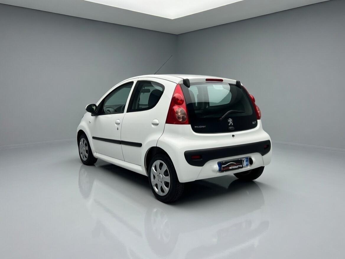 Peugeot 107 1.0 68CV 5p. Plaisir 2Tronic 2010