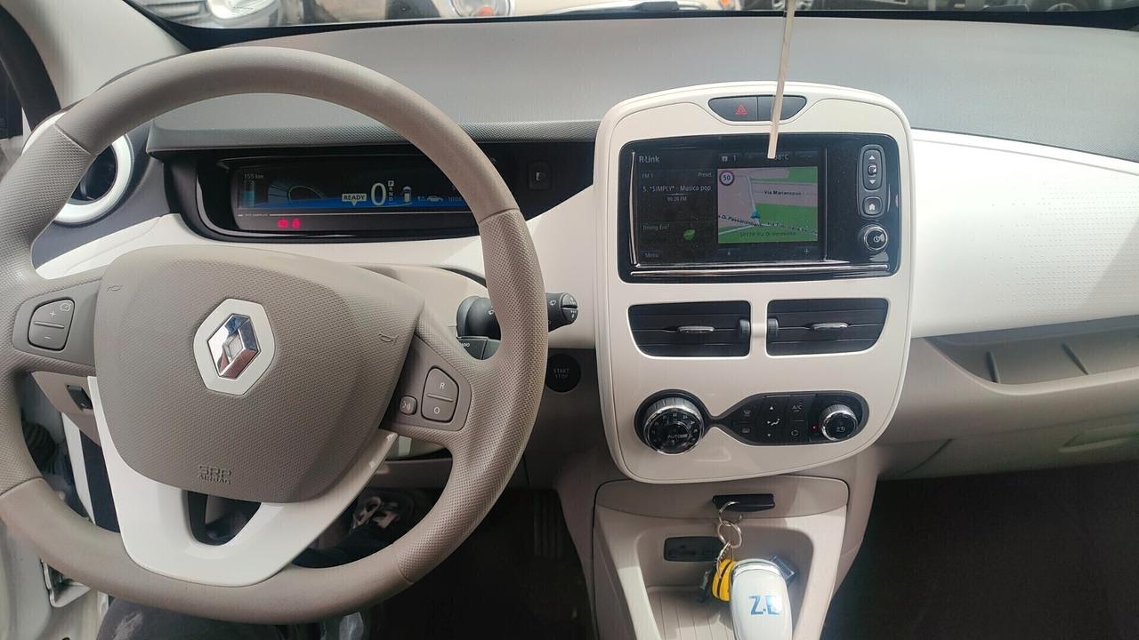 Renault ZOE Life R90 Flex BATTERIA A NOLEGGIO IVA ESPOSTA