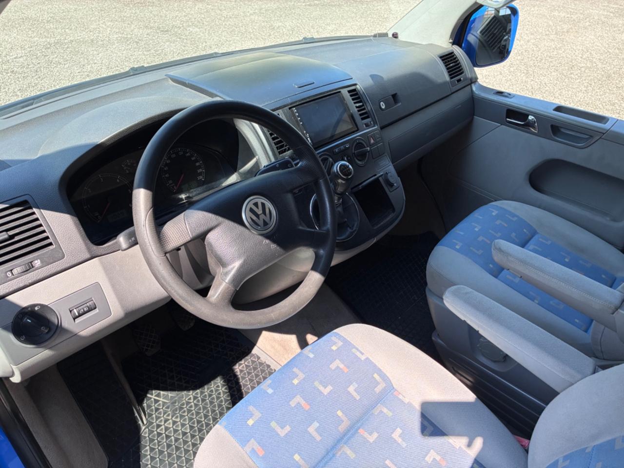 Volkswagen Multivan 2.5 TDI 130cv Comfortline