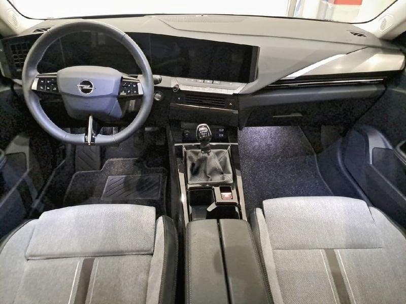 Opel Astra 1.2 Turbo 130cv Business Elegance MT6