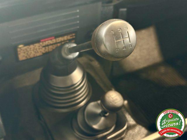 LAND ROVER Defender 90 2.5 Td5 Station Wagon *7 POSTI*NEOPATENTATI*