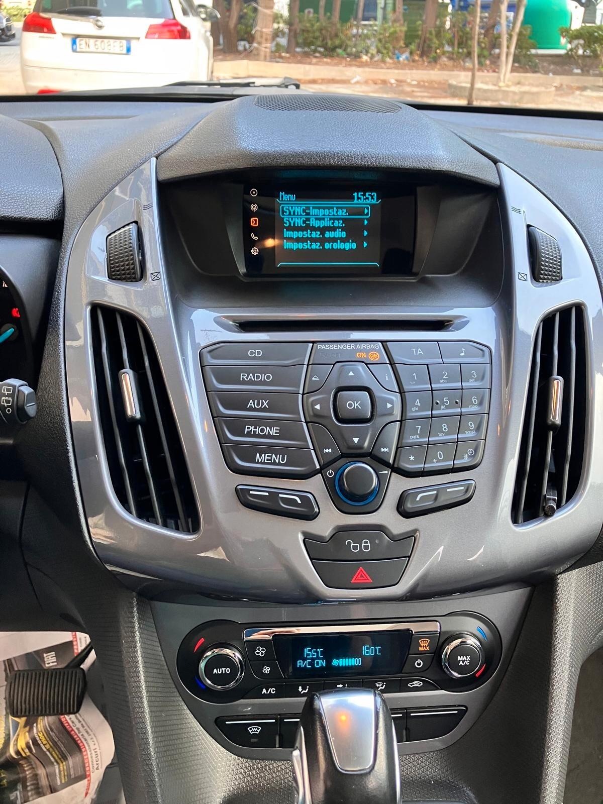 Ford Tourneo Connect7 1.5 TDCi 120cv aut Titanium