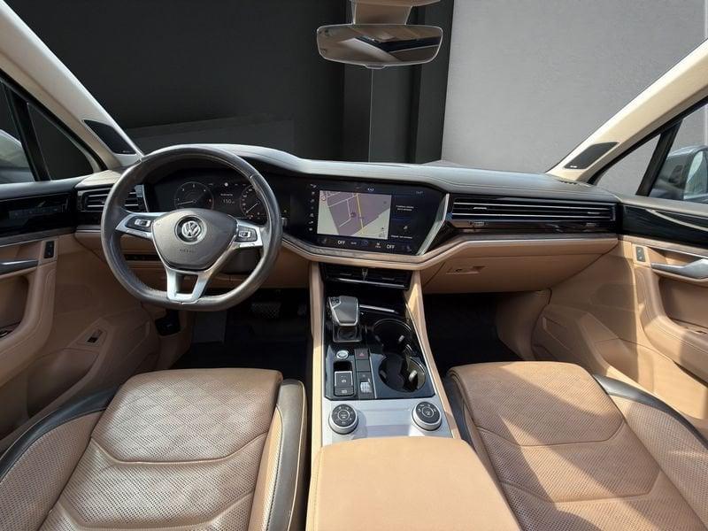 Volkswagen Touareg 3.0 V6 TDI SCR 210kW Advanced