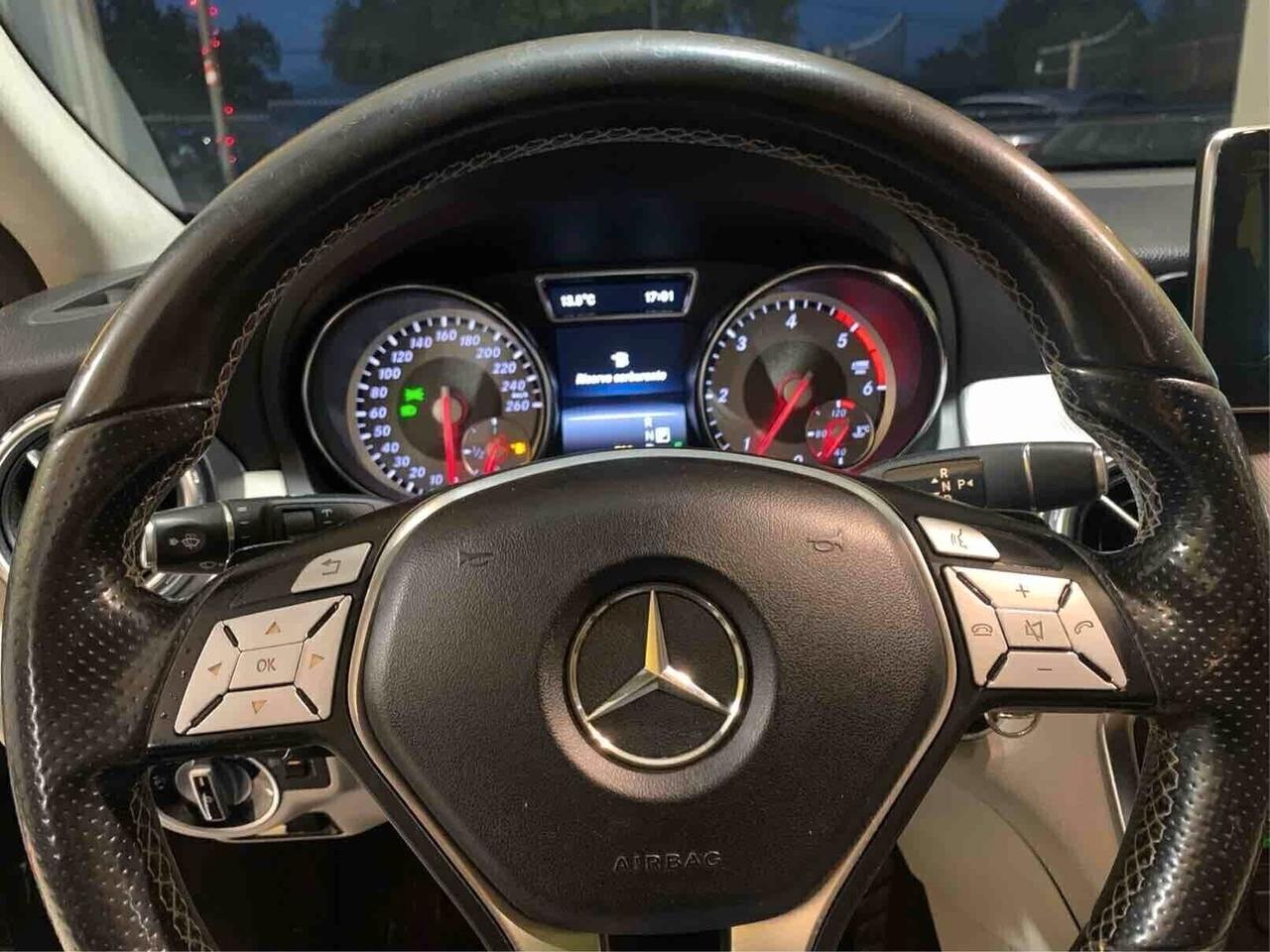 Mercedes-benz GLA 200 CDI