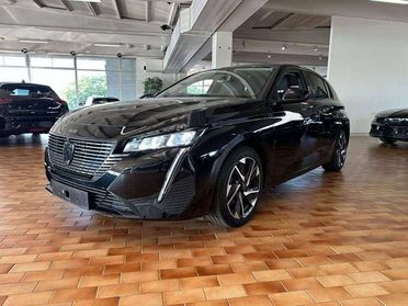 Peugeot 308 1.2 130cv Allure + Key Less + Navi + Camera