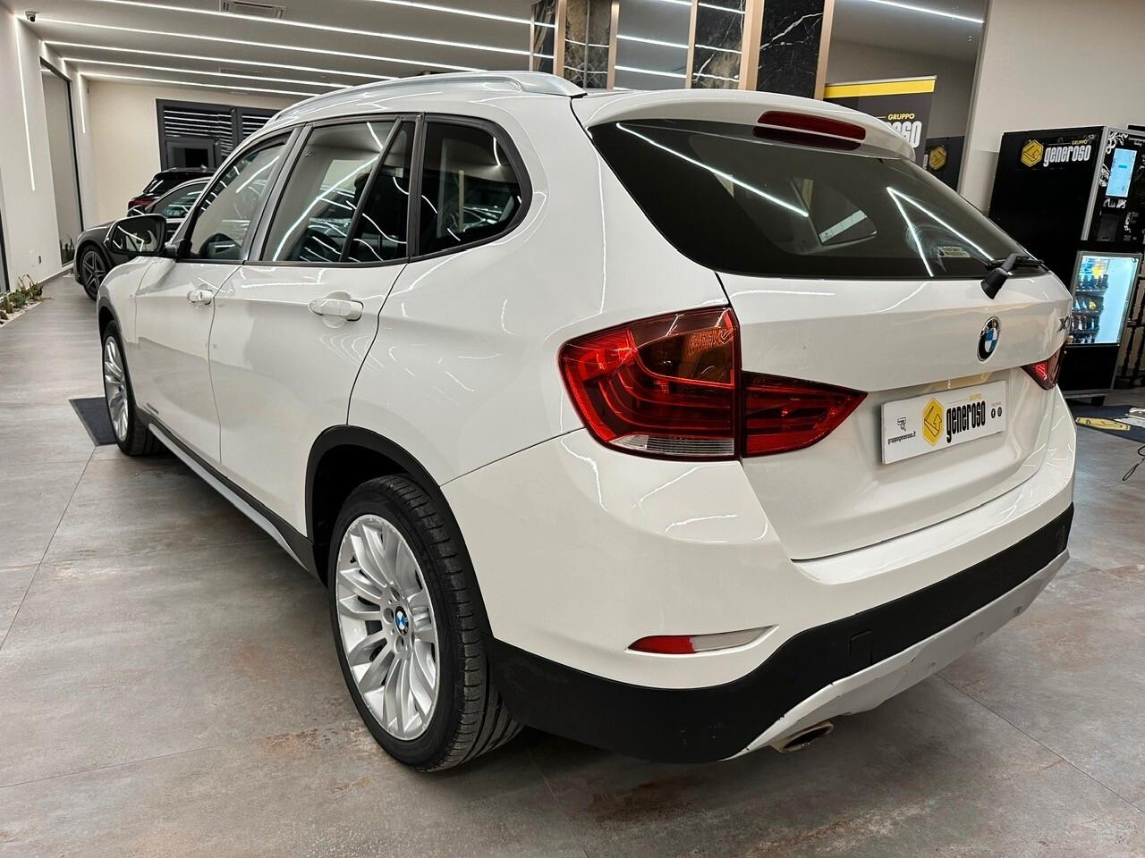 Bmw X1 sDrive20d X Line 184 CV 2013