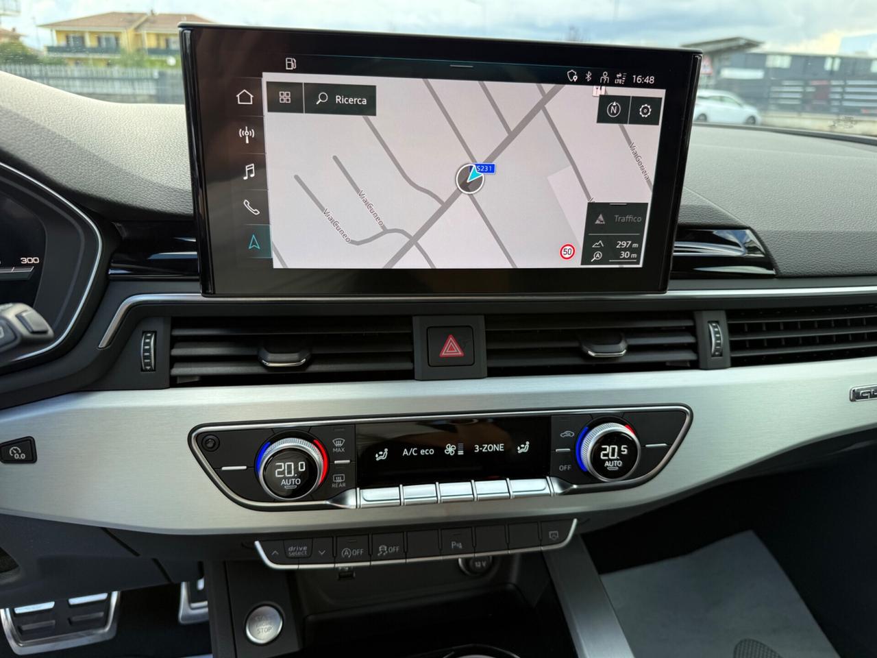 Audi A4 Avant 40 TDI quattro S tronic line edition