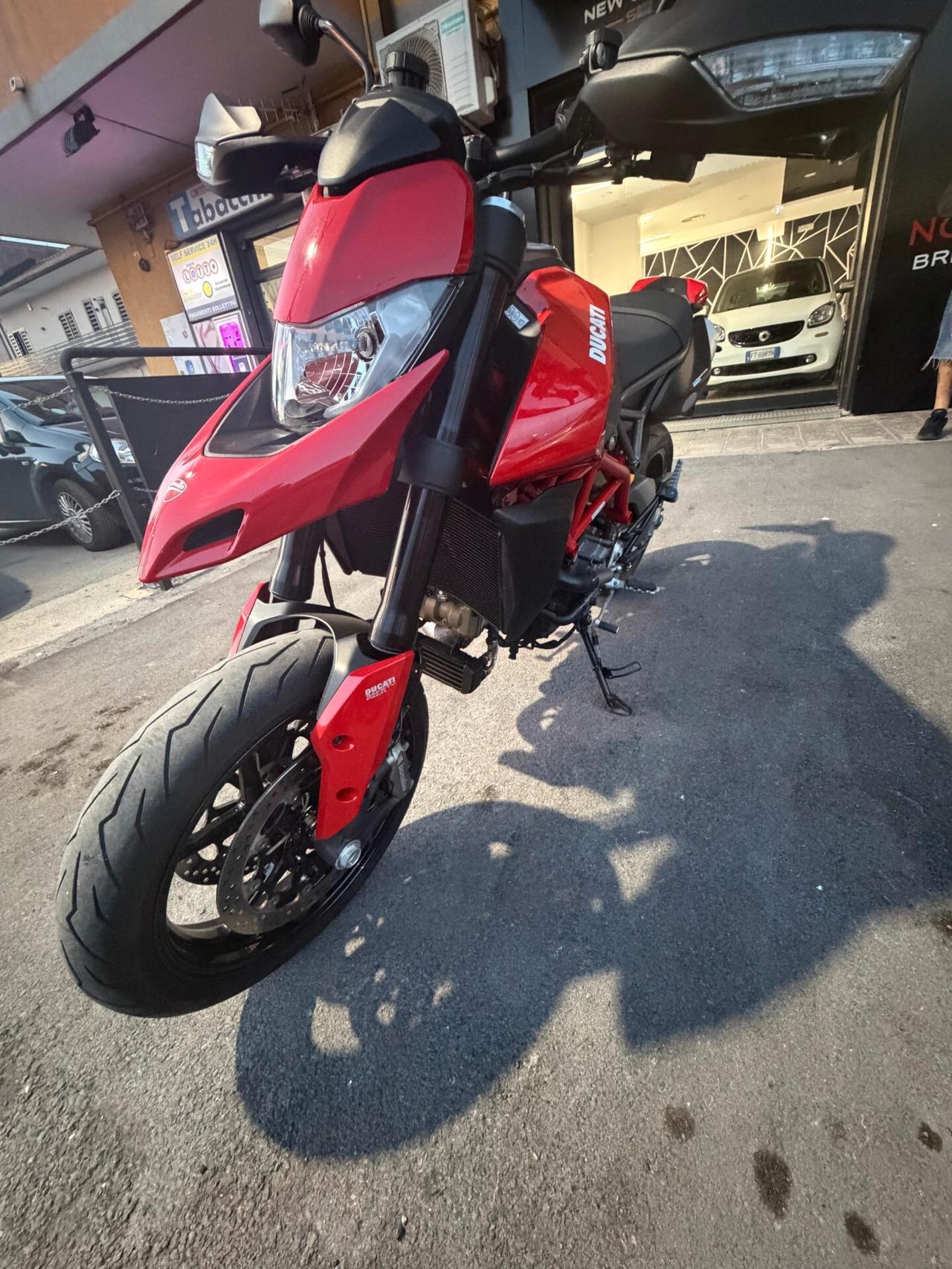 Ducati Hypermotard 950