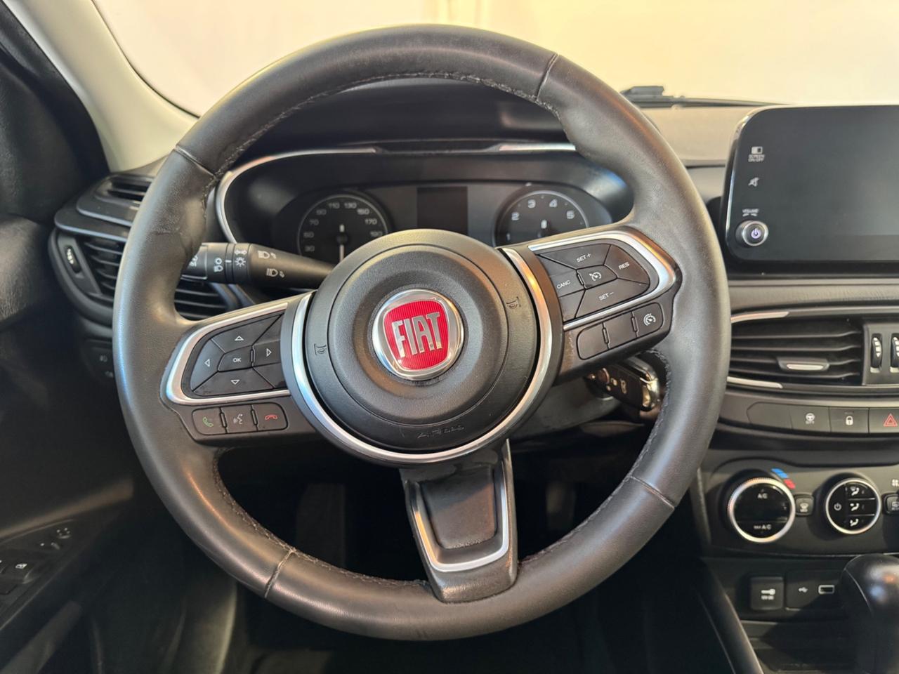 Fiat Tipo 1.5 Hybrid DCT 5 porte Cross