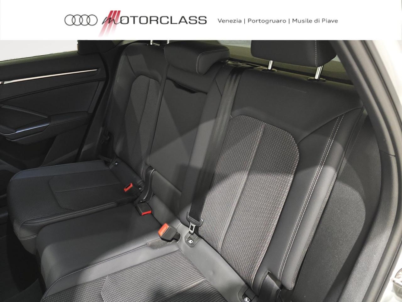 Audi Q3 sportback 35 2.0 tdi s line edition s tronic