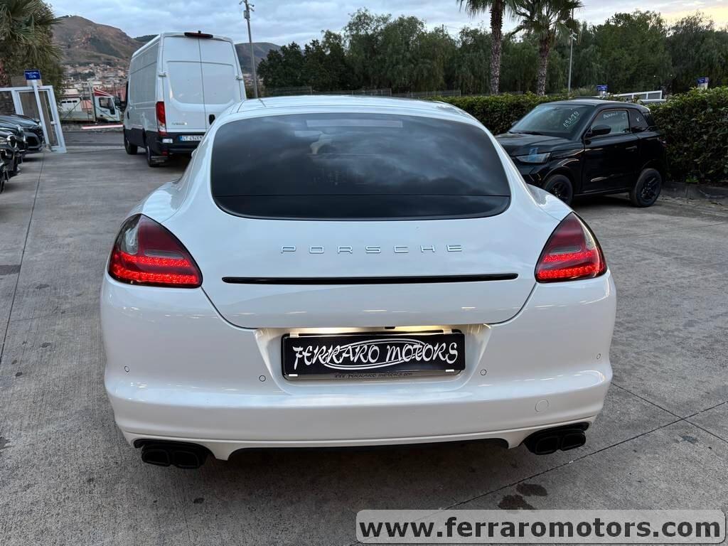 Porsche Panamera 3.0 Diesel 2012/ 176.000 KM vieni qui a scoprirla