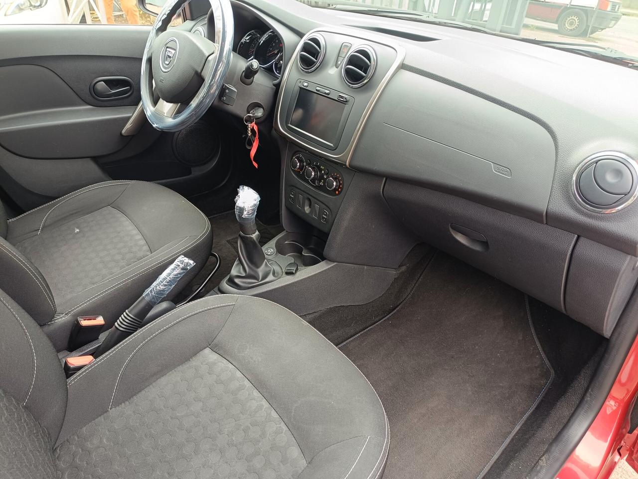 Dacia Sandero 1.2 GPL 75CV Lauréate