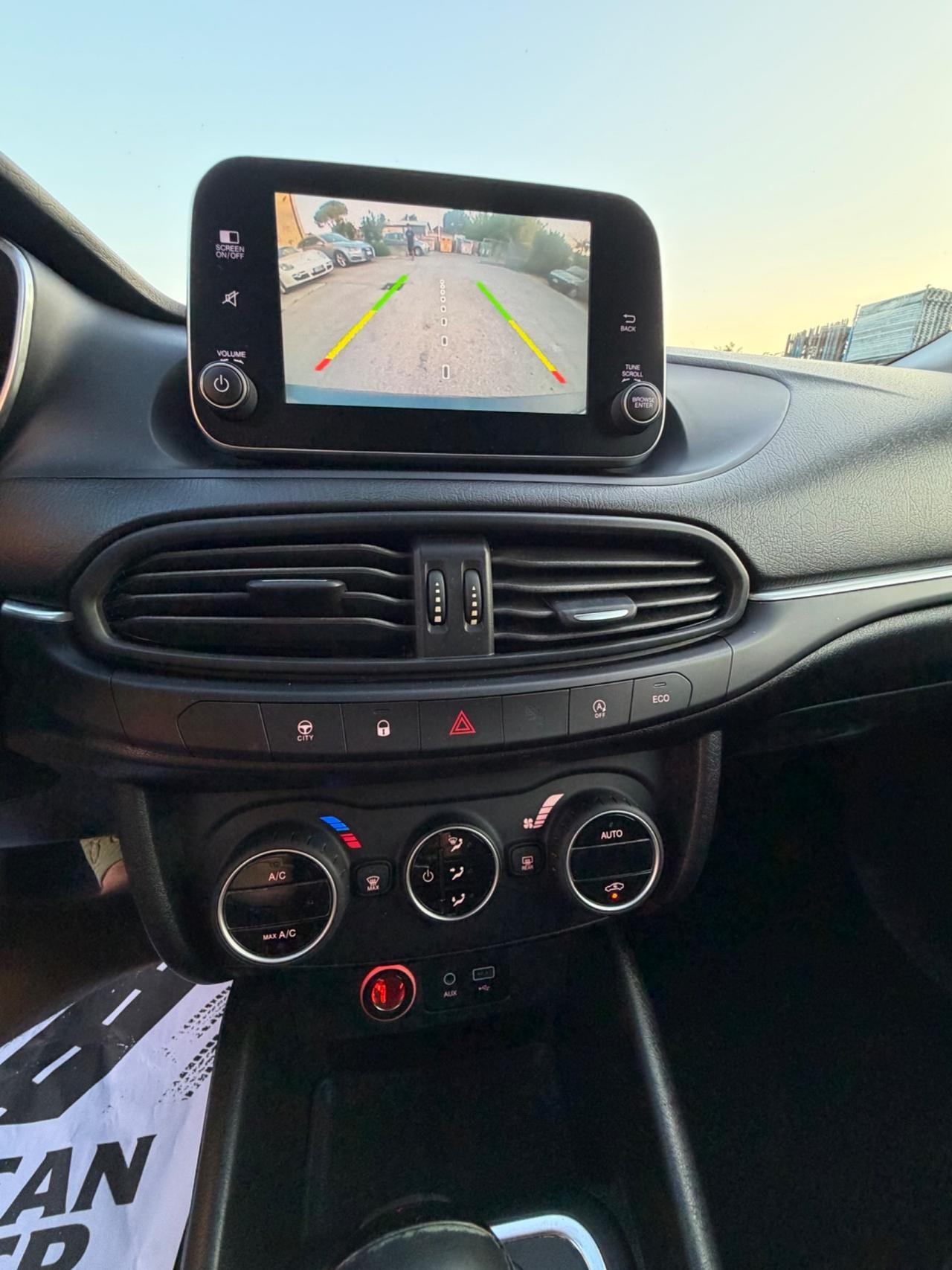 Fiat Tipo 1.6 Mjt S&S SW Lounge