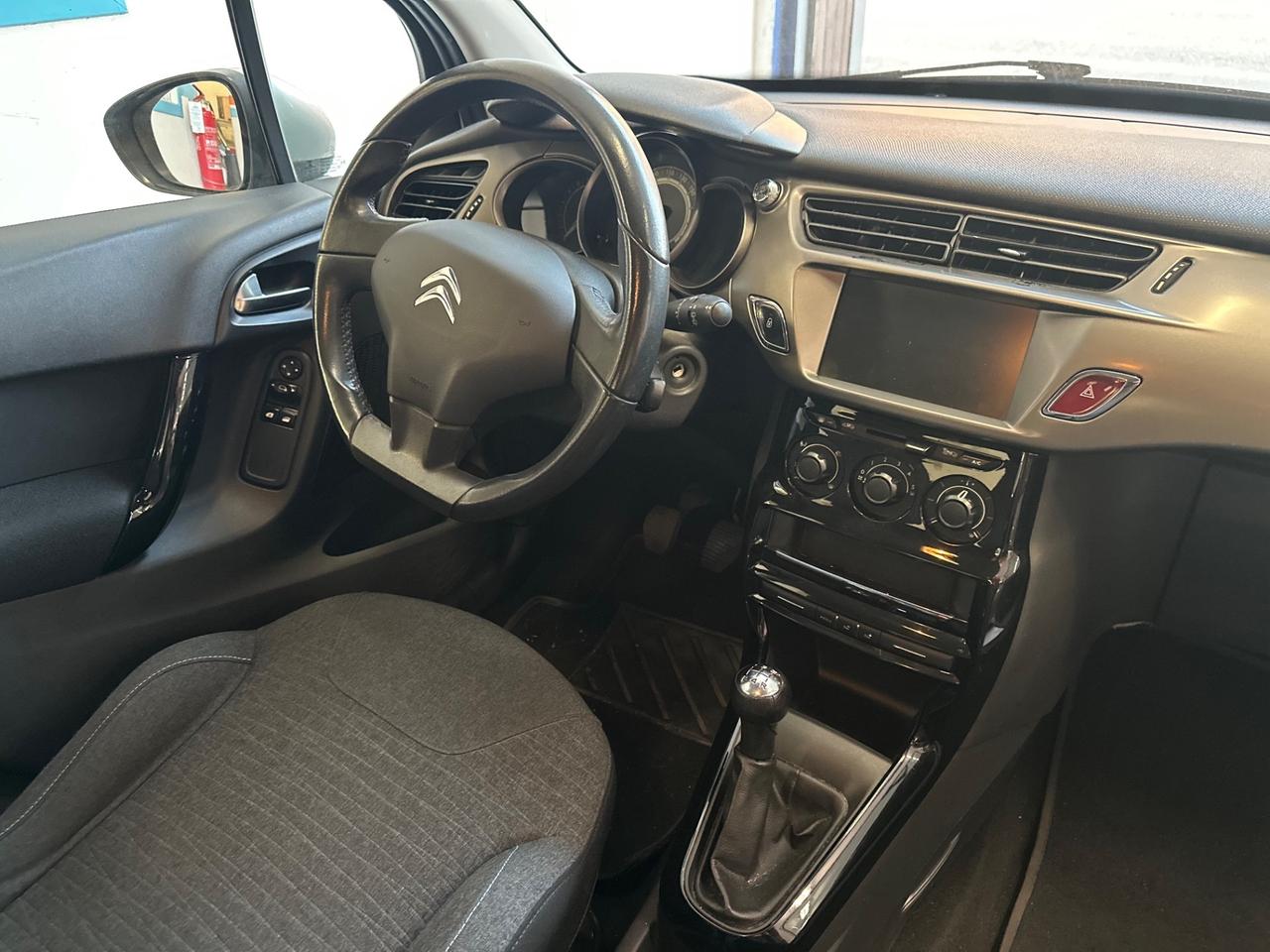 Citroen C3 PureTech 68 Live Edition - Distribuzione fatta