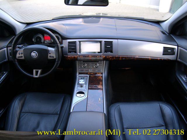 JAGUAR XF 2.7D V6 Luxury 206cv Autom.