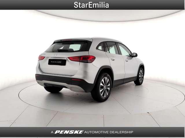 Mercedes-Benz GLA 200 GLA 200 d Automatic Sport