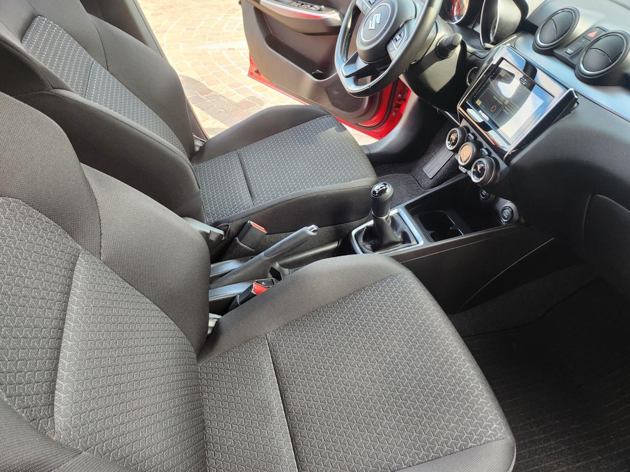 Suzuki Swift 1.2 Hybrid Top
