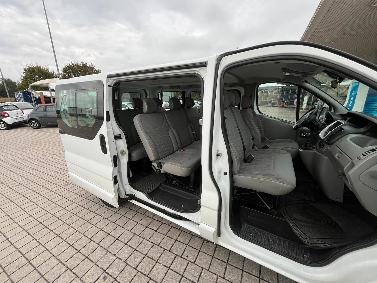 Nissan Primastar 9 posti 2.0 dCi 115CV