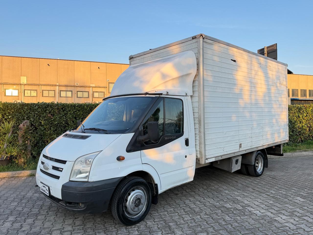 FORD TRANSIT 2.4 TDCI 140 CV SPONDA IDRAULICA