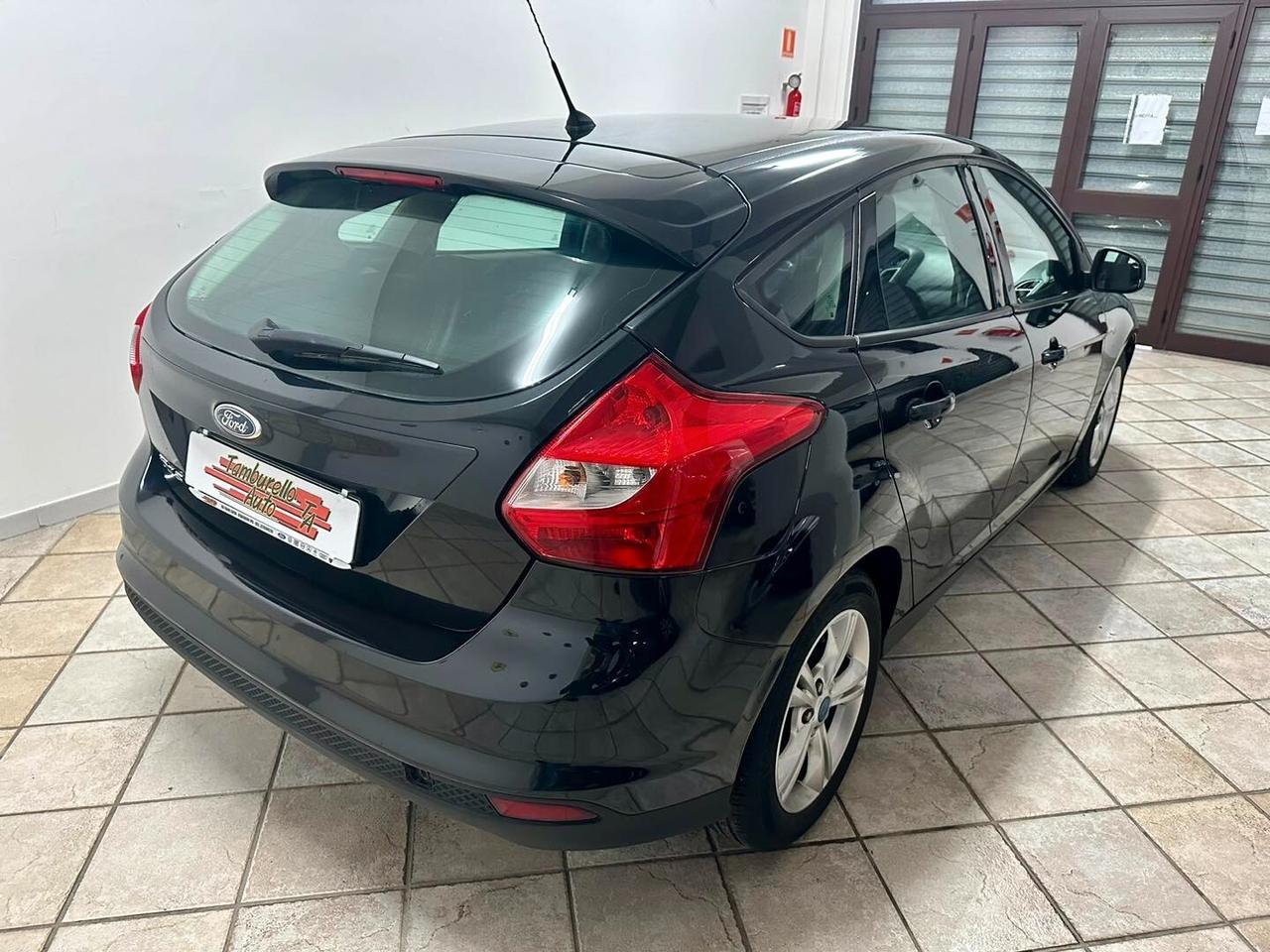 FORD Focus 1.6 TDCi (116) TITANIUM 2011