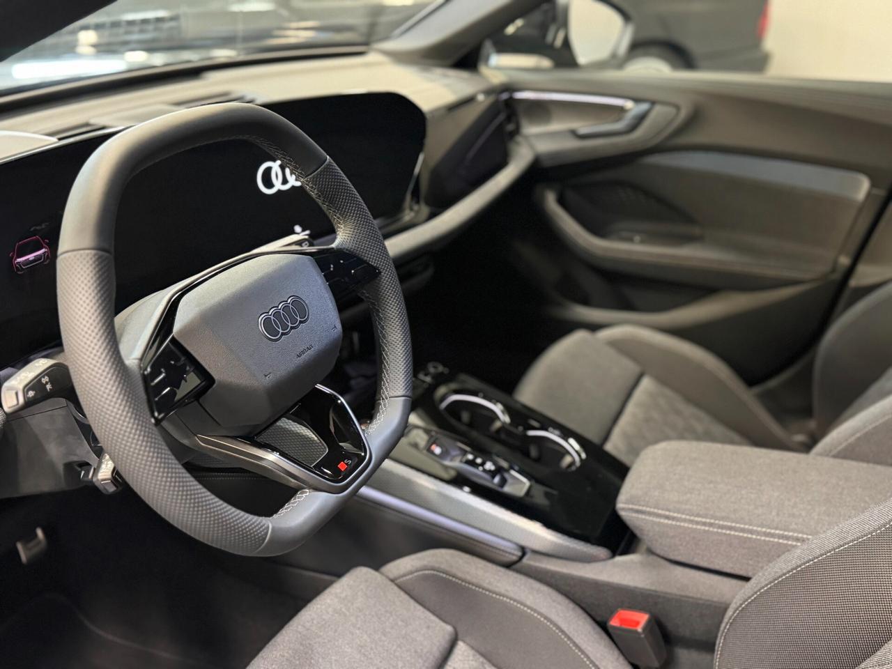 Audi A5 Avant TDI 150kW mHEV+ S tronic Quattro Launch edition one