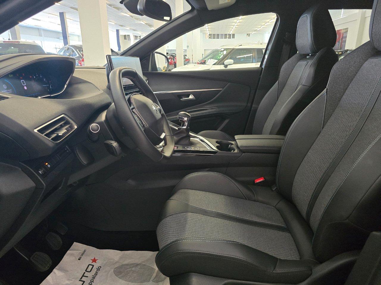 Peugeot 3008 PureTech Turbo 130 S&S Allure Pack