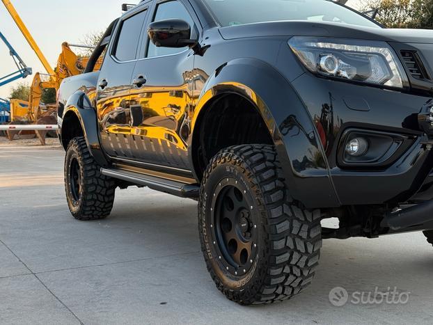 Autocarro NISSAN NAVARA NP300 - UNICO - OMOLOGATO