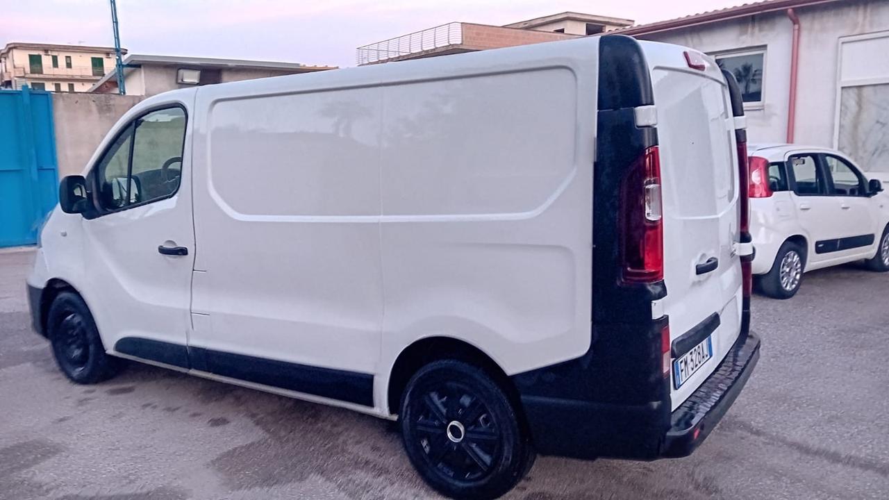 Renault trafic/cargo 1.6 dci-3P-2016