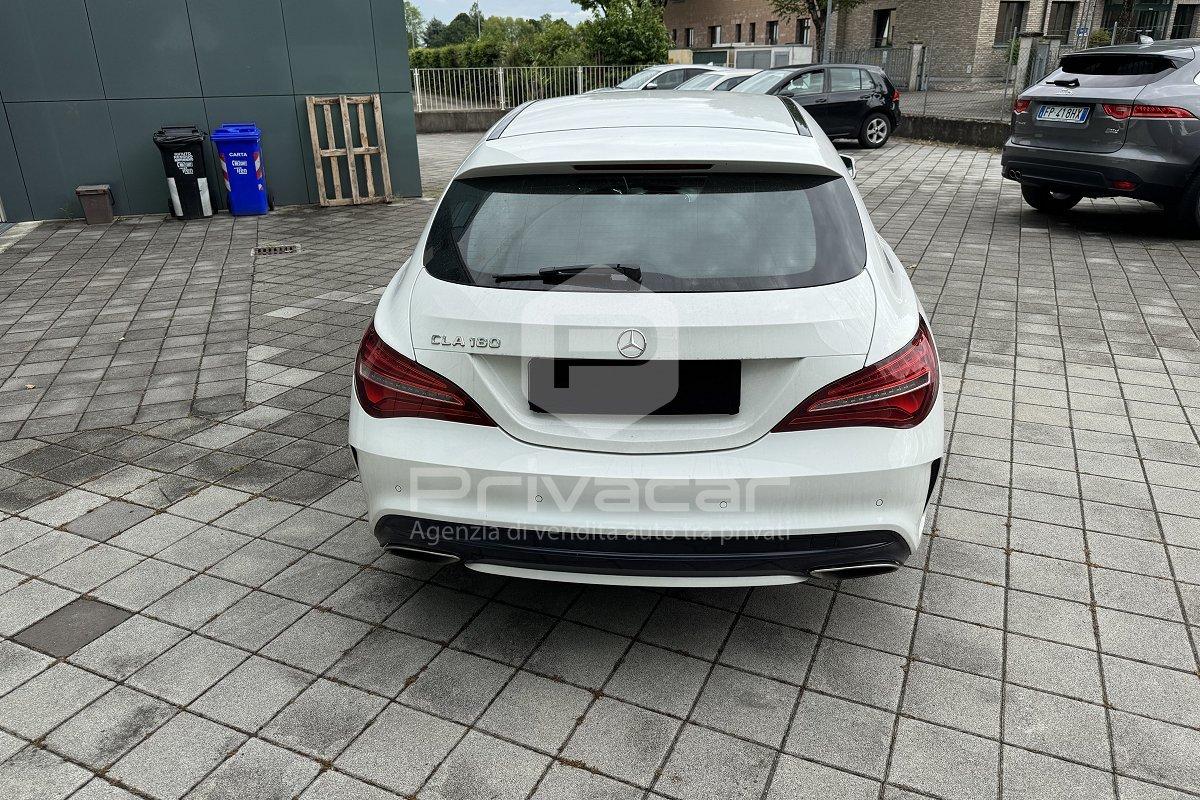 MERCEDES CLA 180 Premium