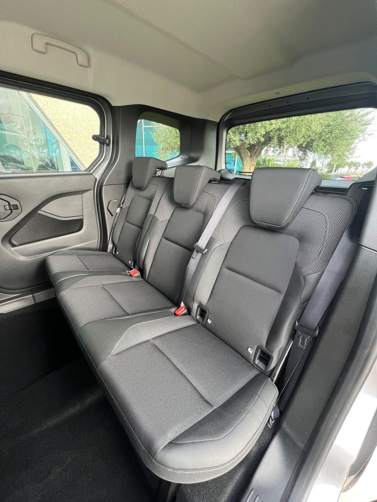 Renault Kangoo 1.5 blue dci possibilità noleggio no scoring