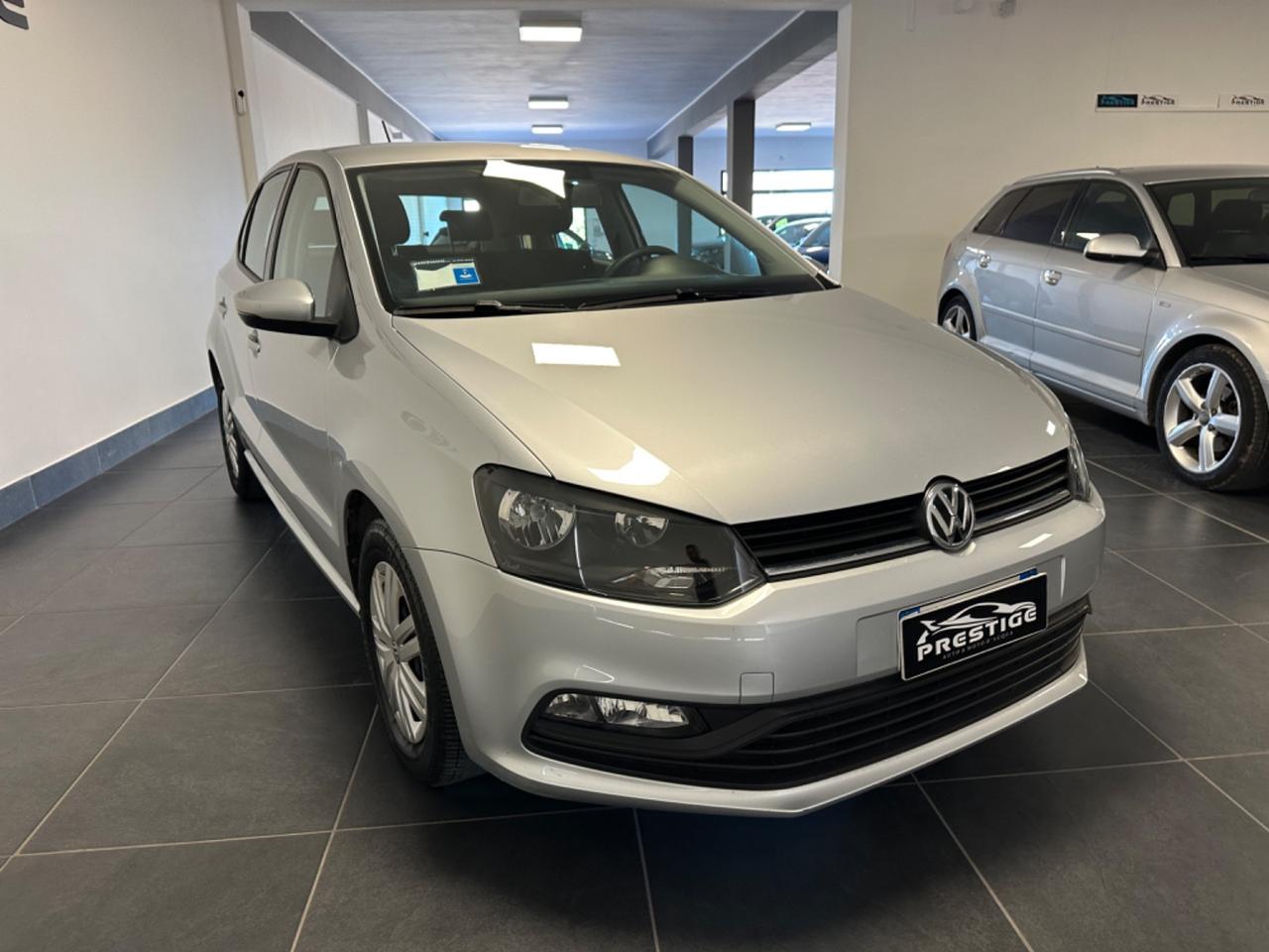 VOLKSWAGEN POLO 1.4 TDI 75CV NEOPATENTATI G.TRAINO GARANZIA