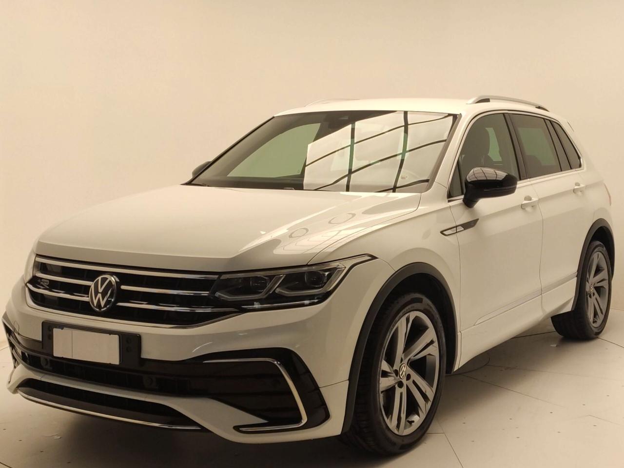 Volkswagen Tiguan 2.0 TDI 150 CV SCR DSG R-Line